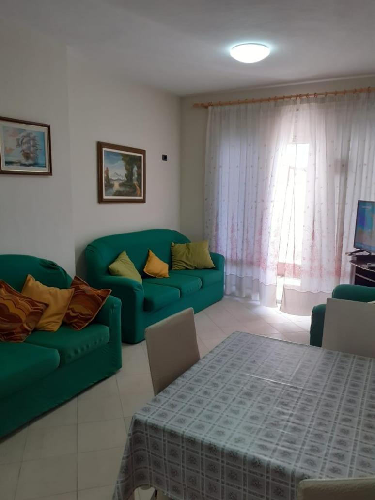 Ardo Apartament Durres Luaran gambar